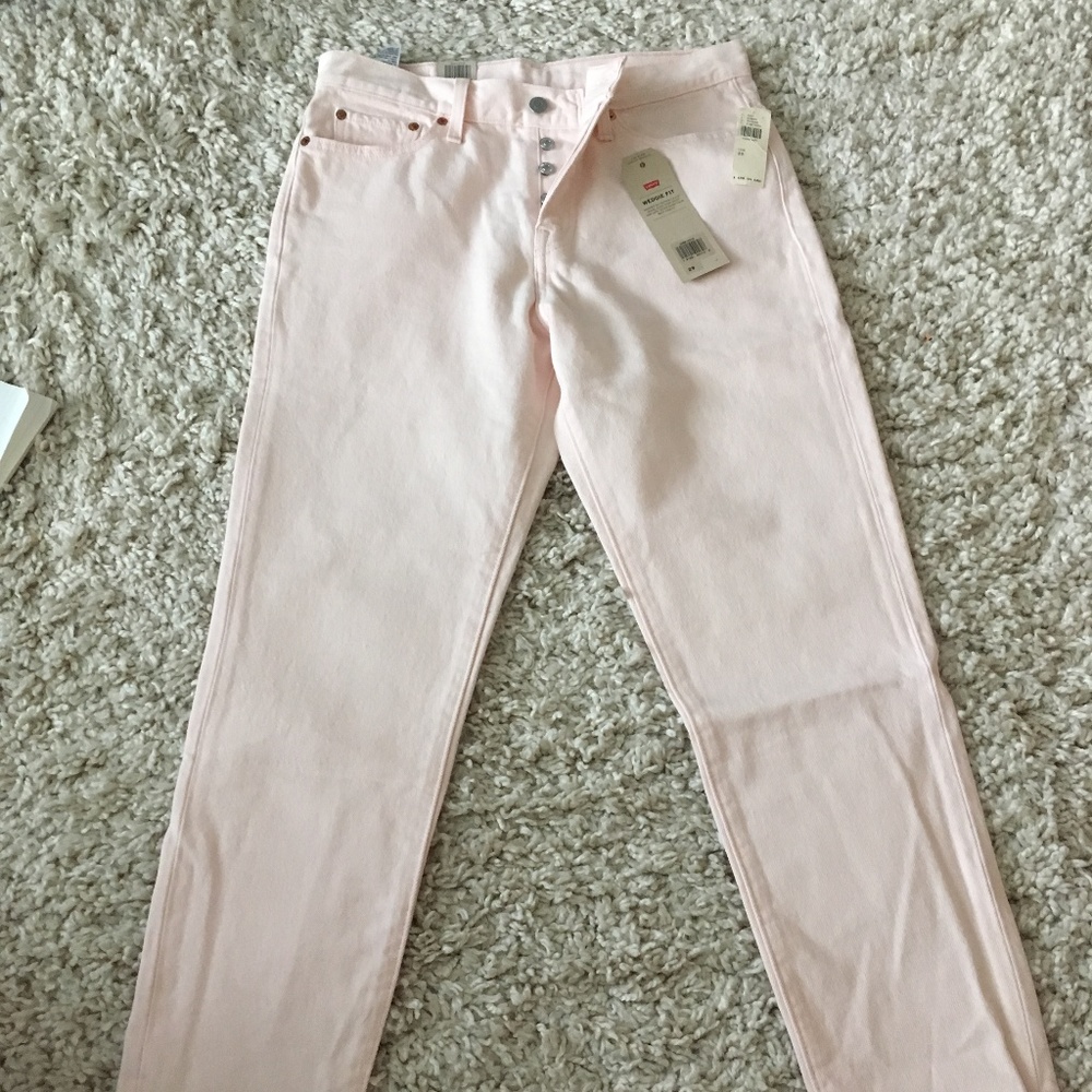NWT Anthro LEVI'S "Wedgie" pink size 29Wx28L
